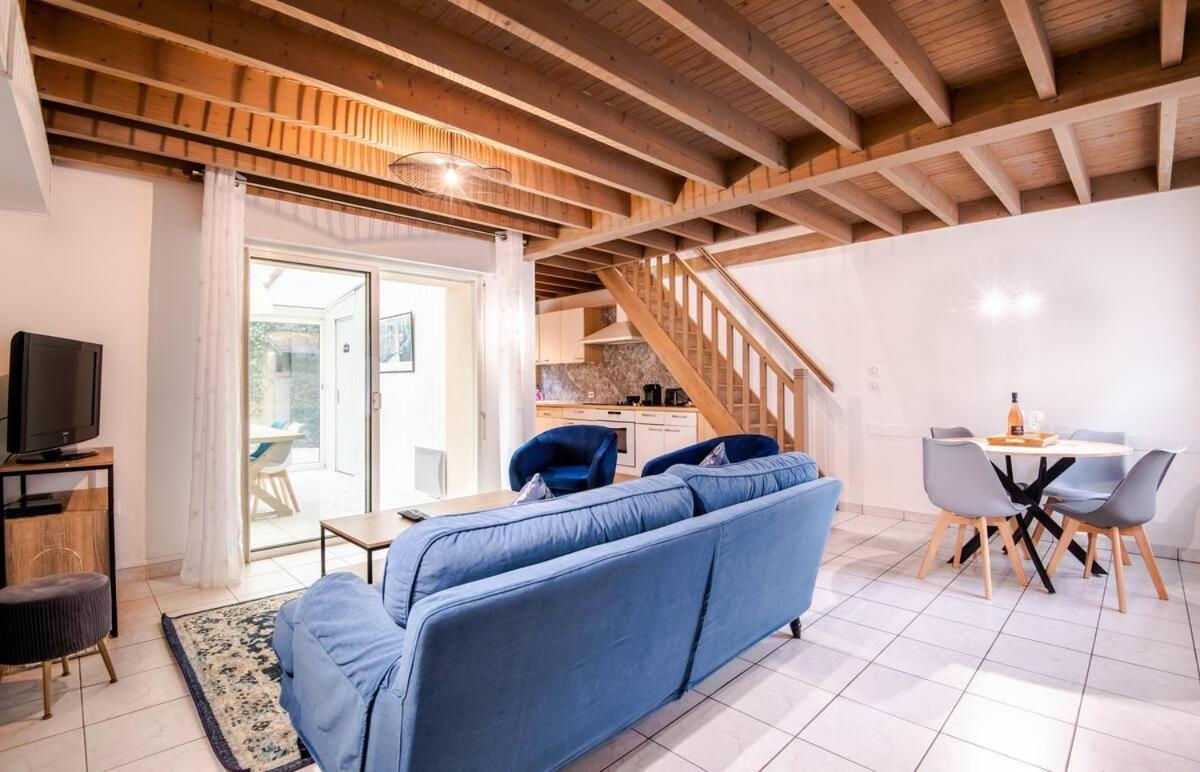 Malebranche - Maison En Hypercentre Avec Cour Amboise Extérieur photo